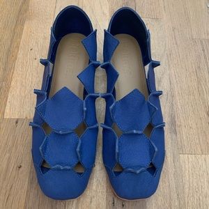 Beklina square pieced flats